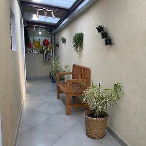 Quartos Com Banheiro Individual Perto Do Aeroporto Habitación en casa particular